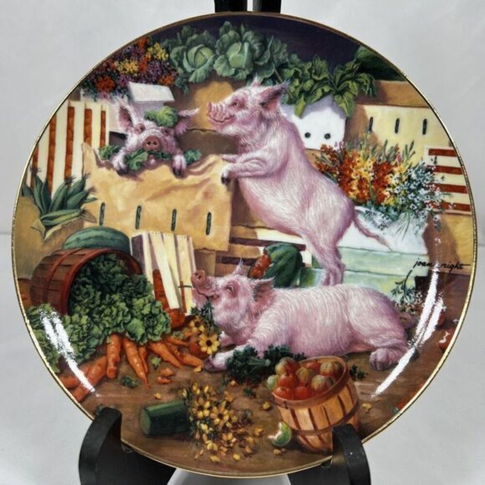 Danbury Mint, Pigs‎ in Bloom, Joan Wright, "Pigging Out", Farm, Garden, Cottage